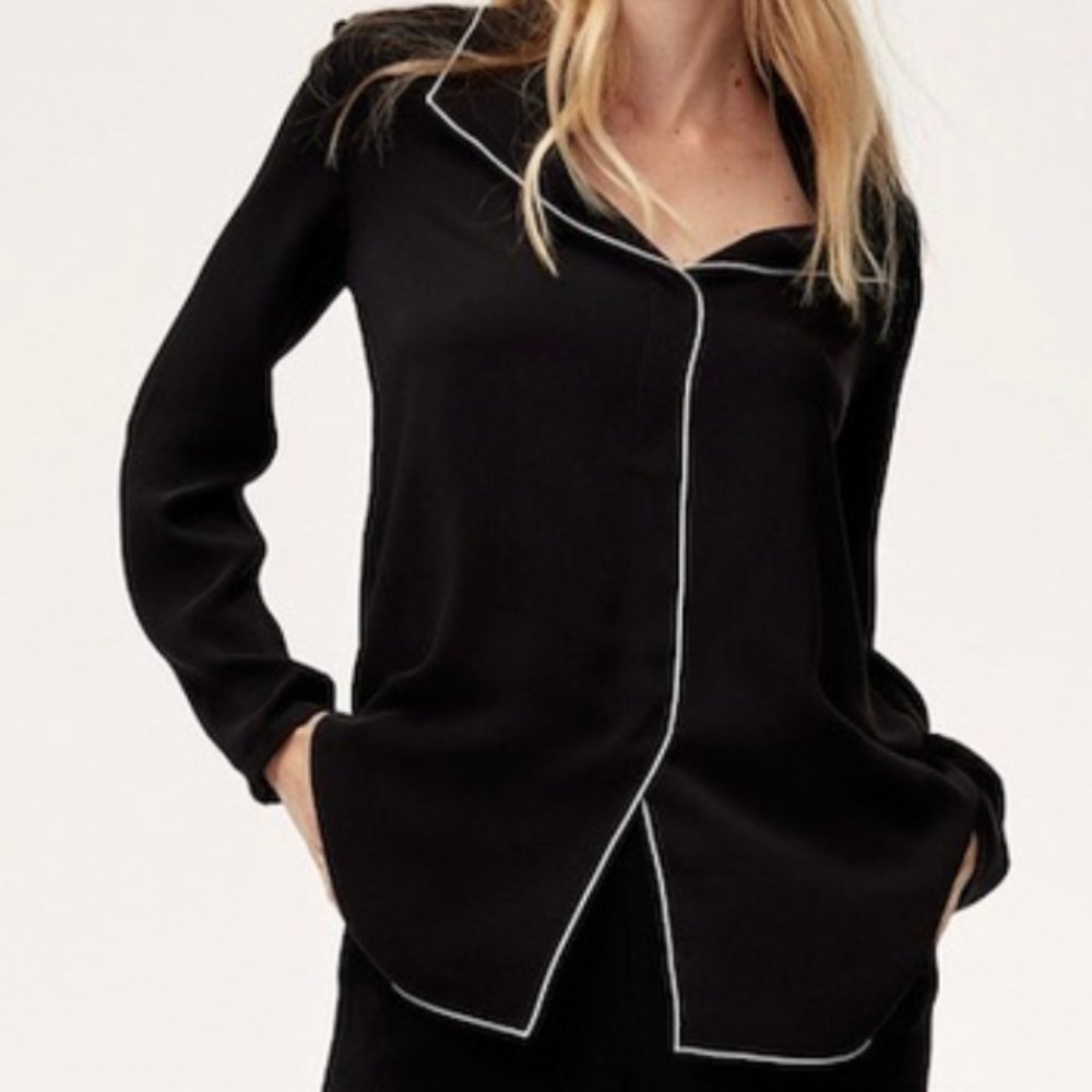 Aritzia Babaton - Black Top